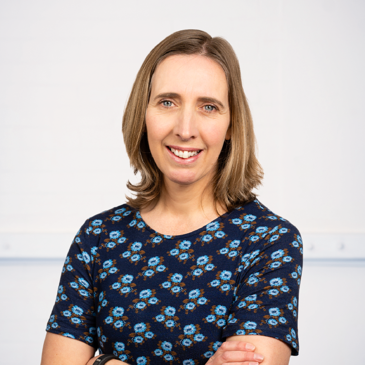 Marion Howardprofile image.