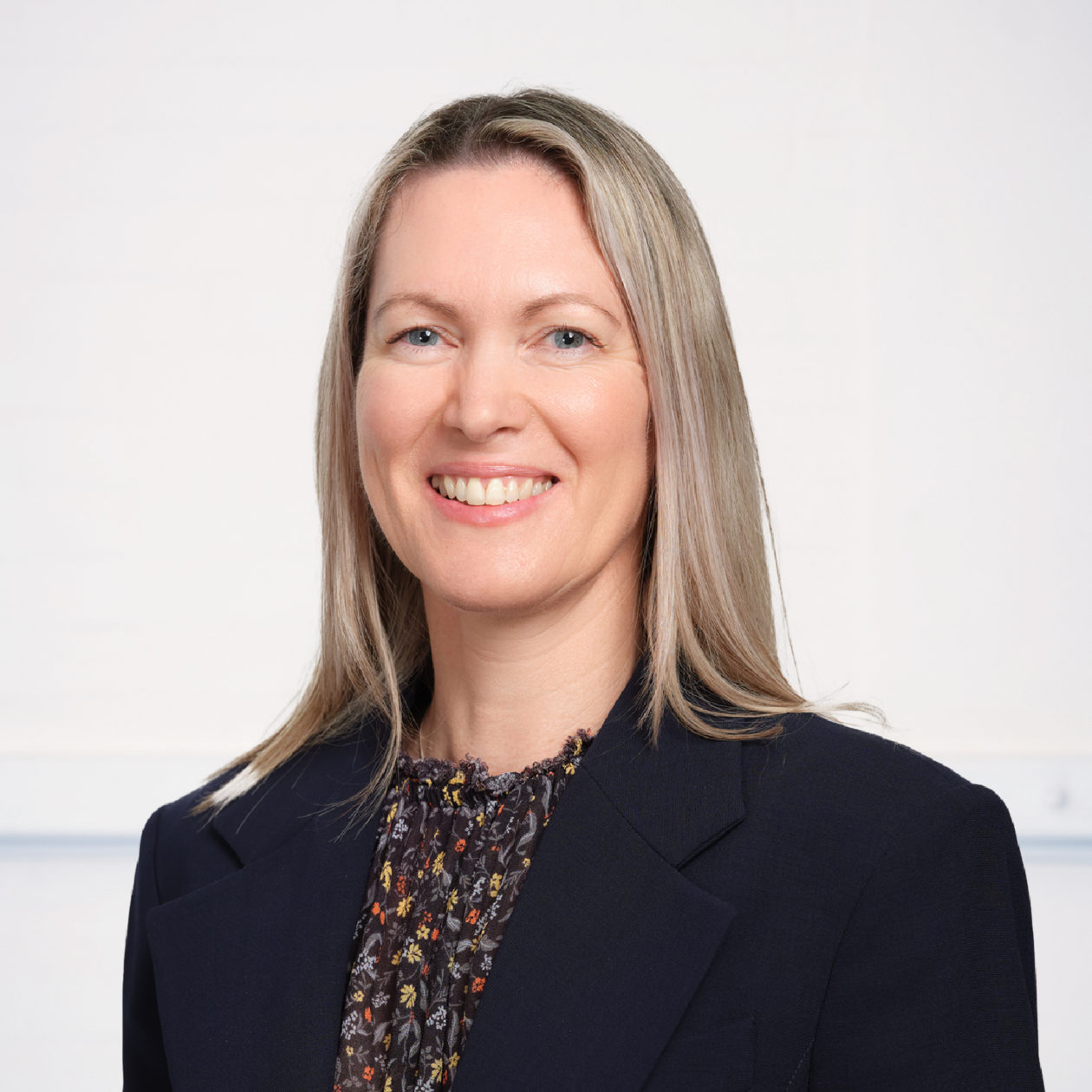 Maylene Barrettprofile image.
